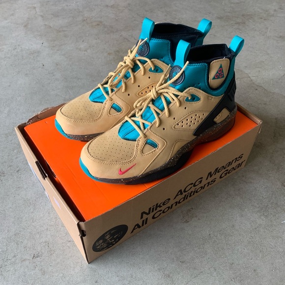 NWT Nike ACG Air Mowabb 2021 Releases Twine/Fusion Red/Club Gold Sneakers 11 Men - Picture 2 of 3